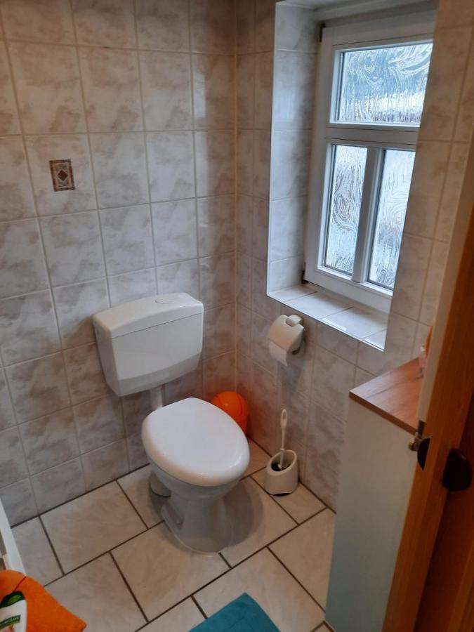 Zum Tischler Apartment Ilmenau Luaran gambar
